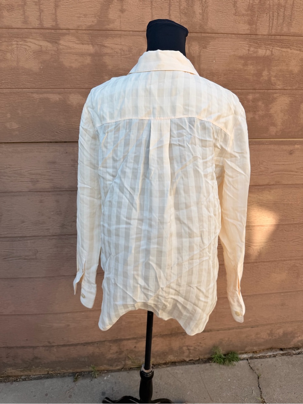 Theory silk button down up - Picture 3 of 7